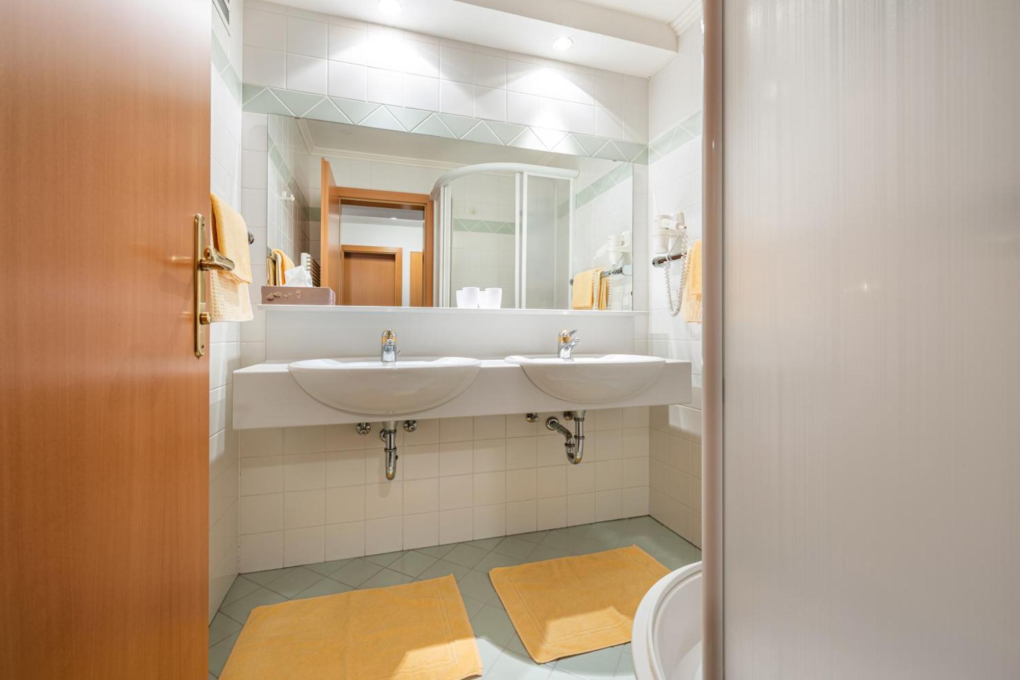 اوبرتاورن Apparthotel Zirbenhof الغرفة الصورة